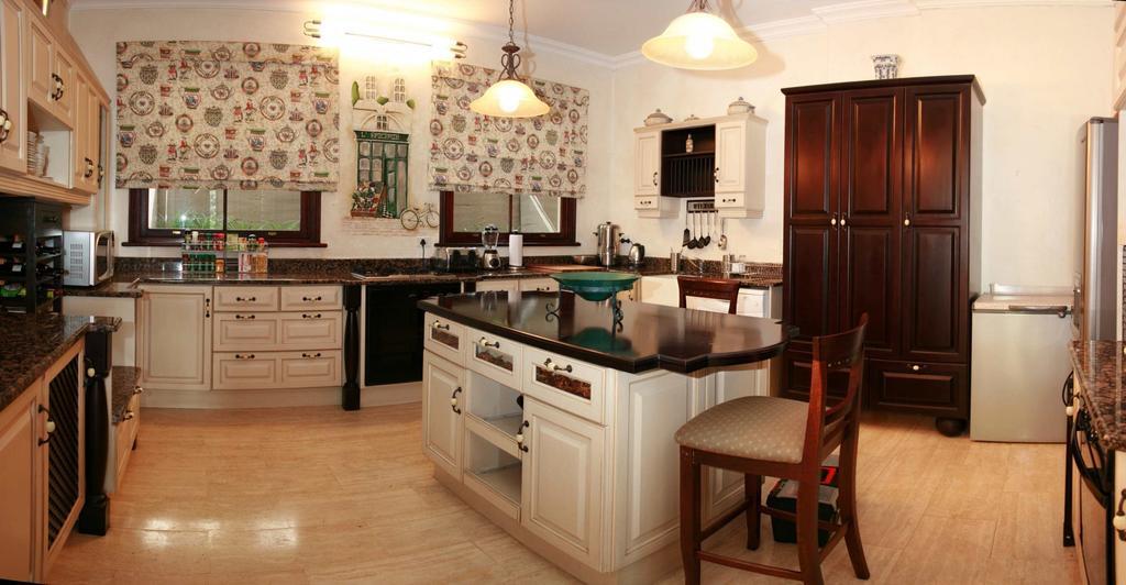 Lembali Lodge Luxury Guesthouse Дърбан Екстериор снимка